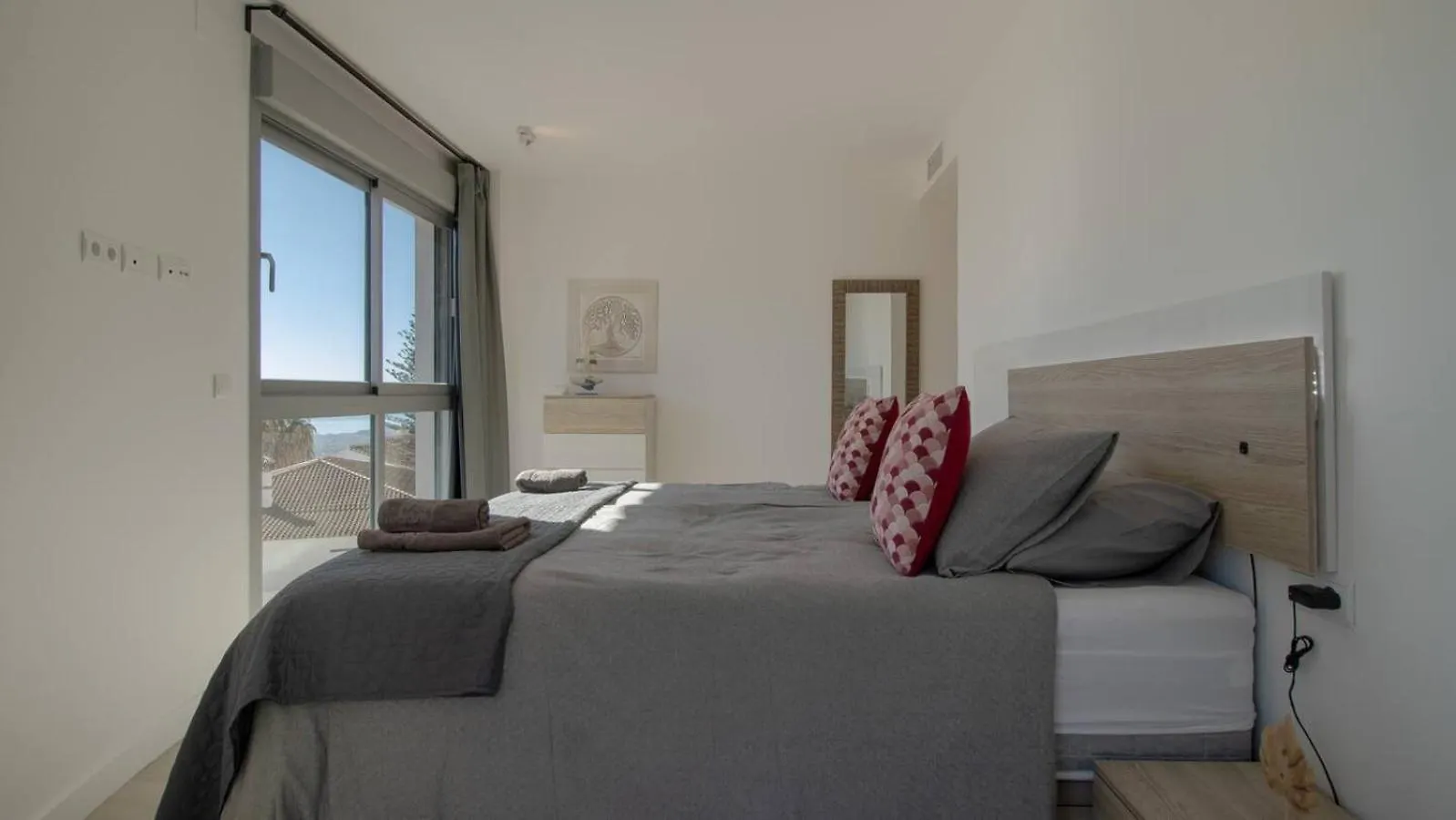 Stylish Central Apartment & Panoramic Views Mijas